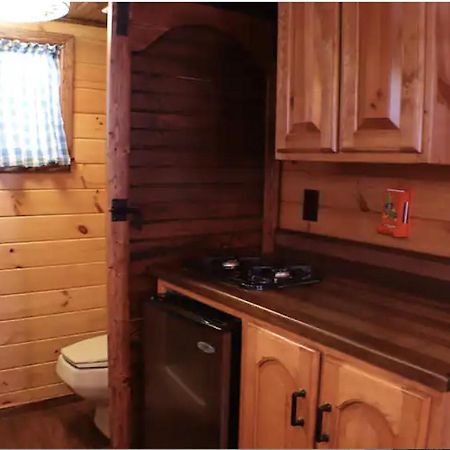 Storybook Village Pine Cove المظهر الخارجي الصورة